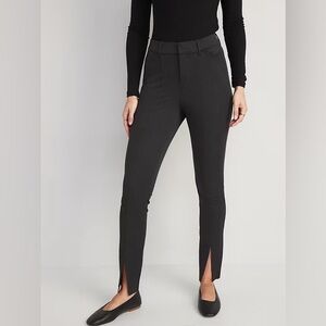 Old Navy Women’s High Rise Pixie Split Hem Black Pants Sz 2